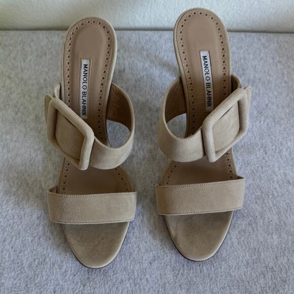 Manolo Blahnik Gable Light Beige Suede Open Toe Mules Size 39 (9 US) - Picture 2 of 4